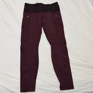 Lululemon Toasty Tech Tight II Bordeaux Drama
